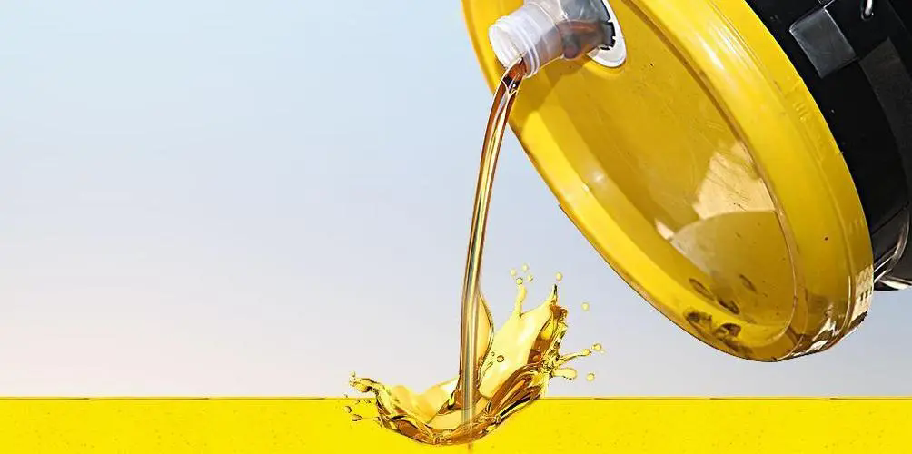 Can transformer oil still be used if there are impurities in it?